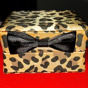 Betsy Johnson Satin Leopard Print with Pink "EMPTY" Jewelry Trinket Box Pre-O